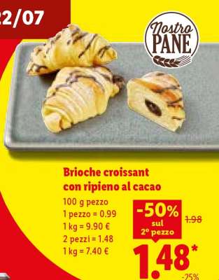 Brioche croissant con ripieno al cacao