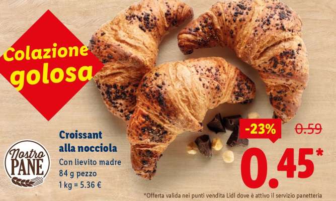 Croissant alla nocciola